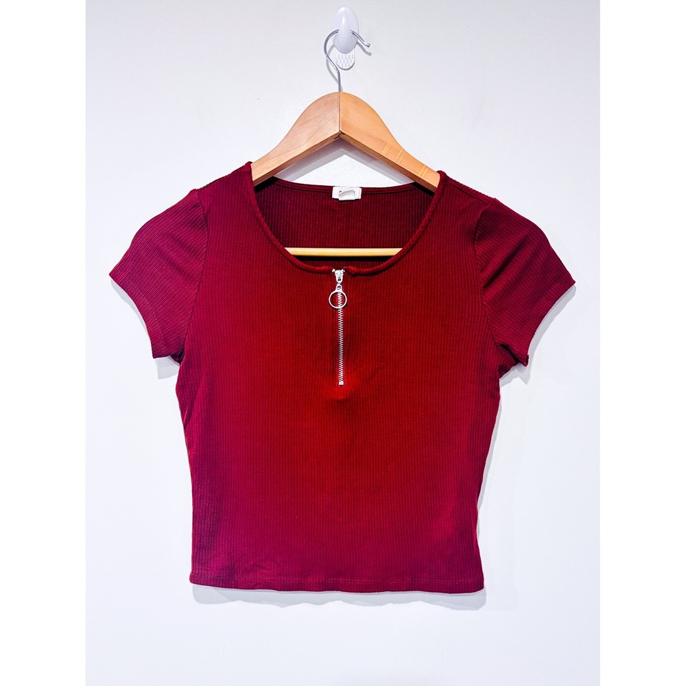 GARAGE Burgundy ribbed crop tee | Y2K Fitted Casual |‎ Medium